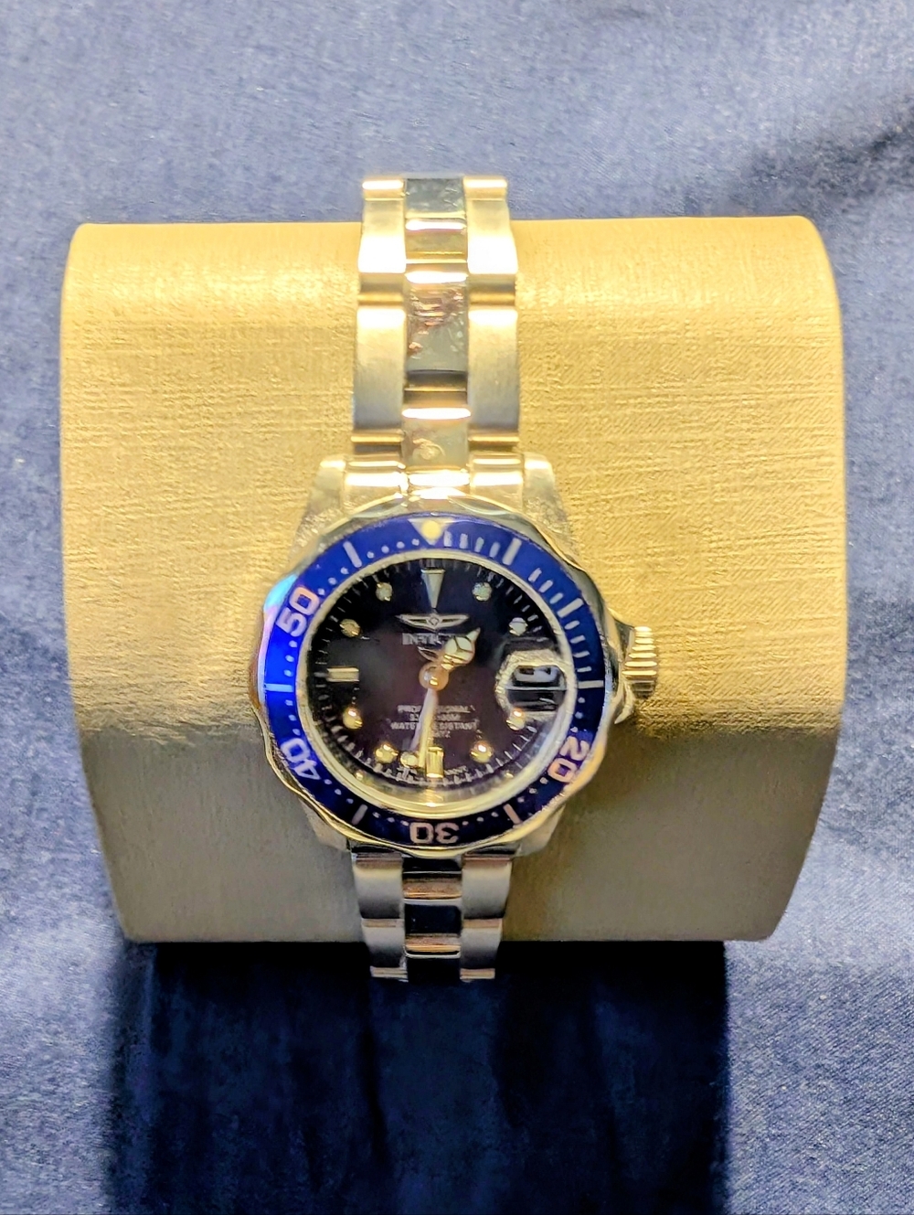 Invicta Blue Dial Stainless Steel Watch with Rotating Bezel